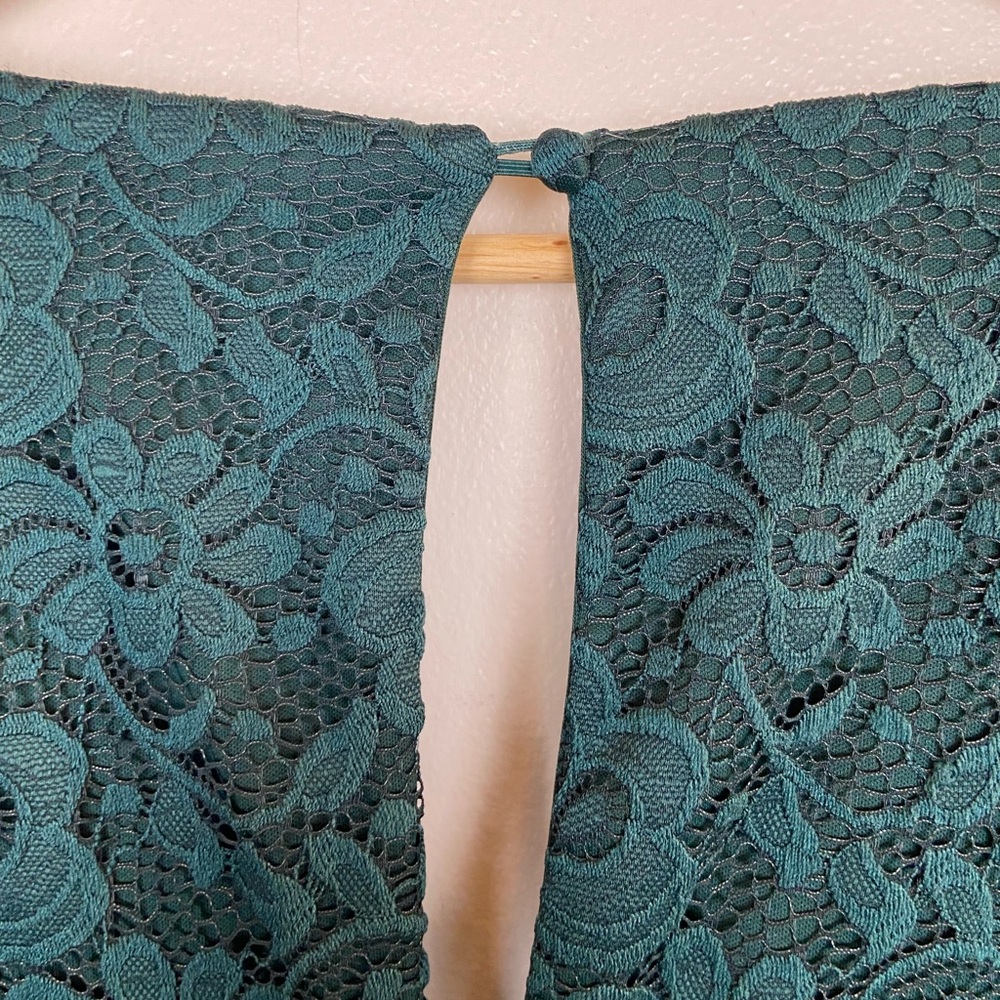 Torrid Lace Long Sleeves Midi Dress Size 4X Emerald Green Fit & Flare V-Neck - Picture 4 of 13